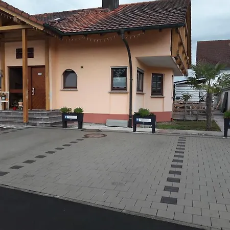 Glueckskinder Vip Apartman