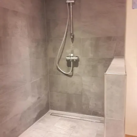 Glueckskinder Vip Apartman *